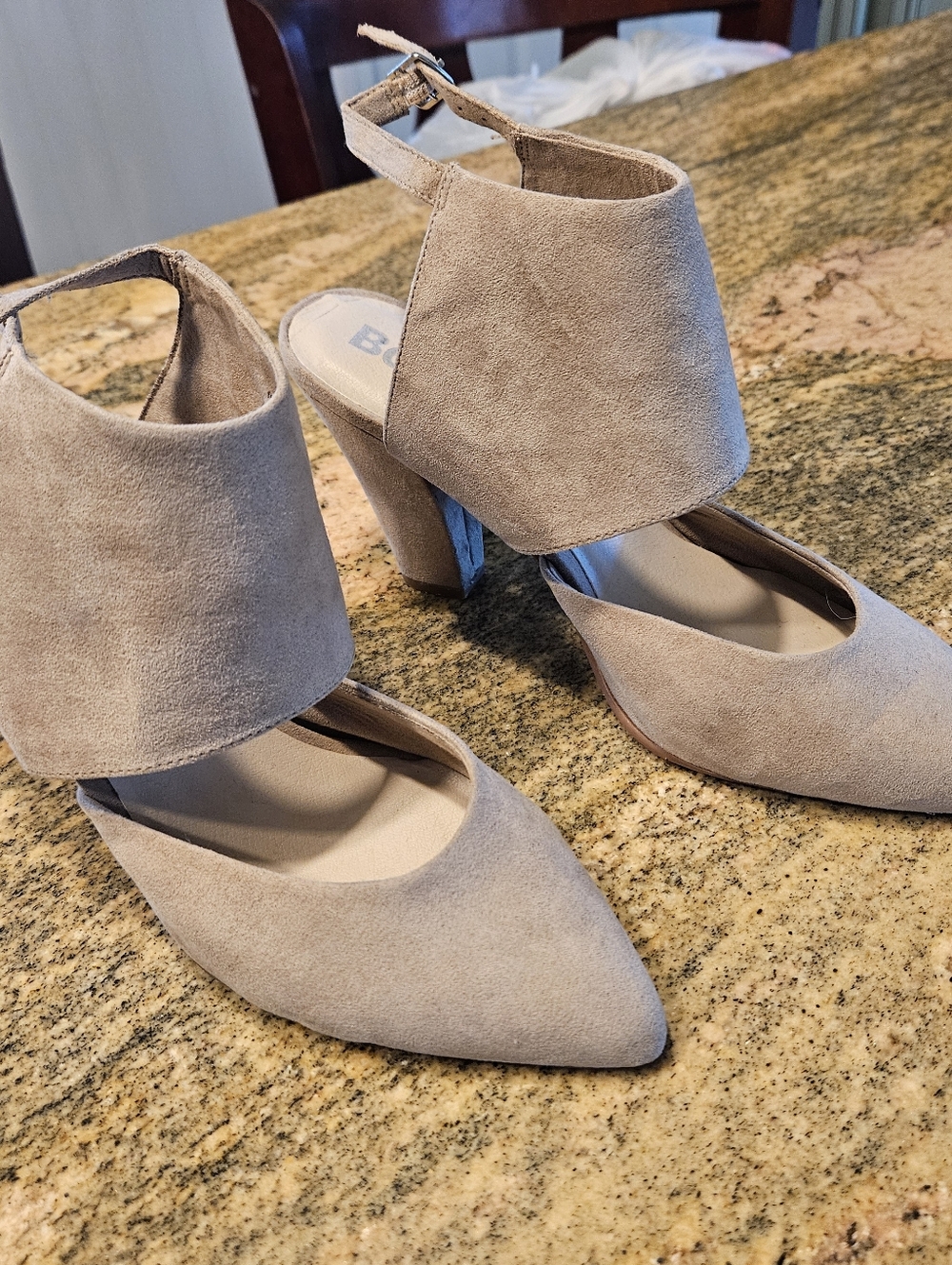 Brand New BC Pointed Ankle-Strap Suede Heels in Taupe 8.5 - Picture 11 of 11